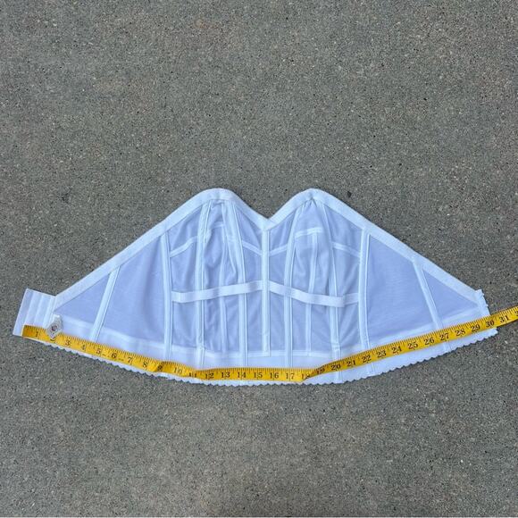 Vintage 60s 70s Wynette by Valmont White Ivory Bustier Size 40C Style 737 - Picture 3 of 6